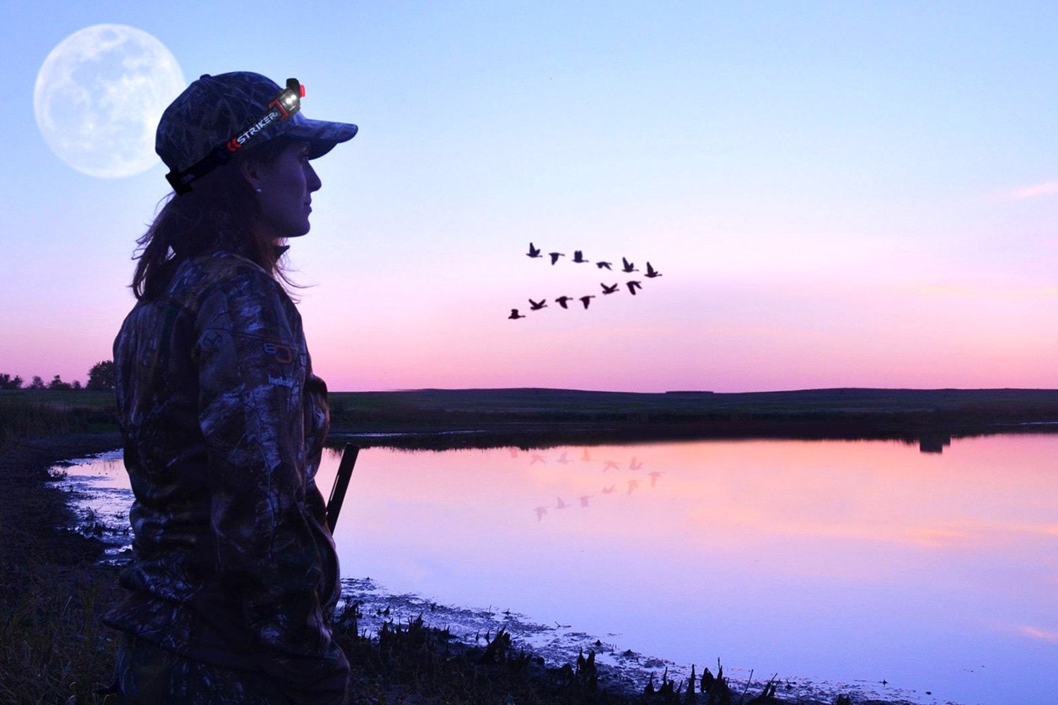 STKR® 00193 - FLEXiT™ 250 lm Black/Red LED Headlamp with 180° Halo Lighting