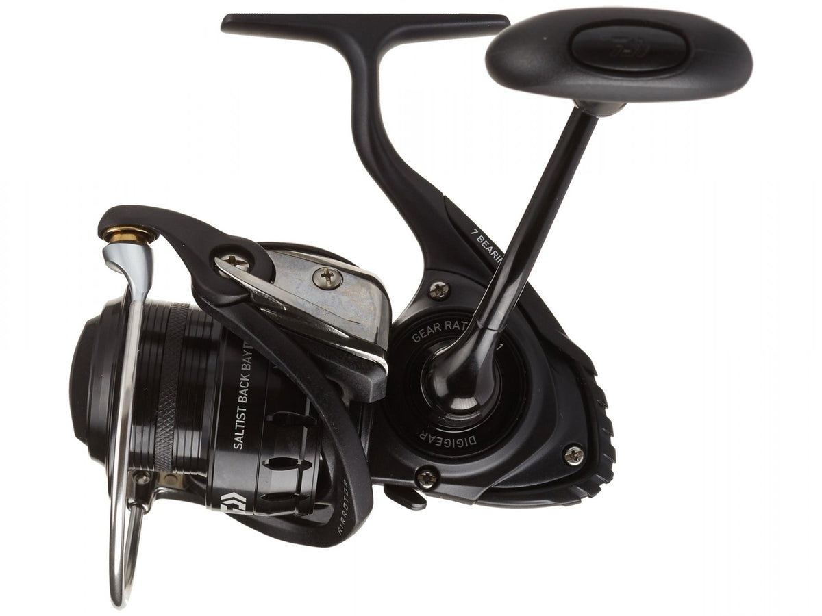 daiwa saltist 3000 magseal Daiwa Saltist Back Bay Spinning Reel